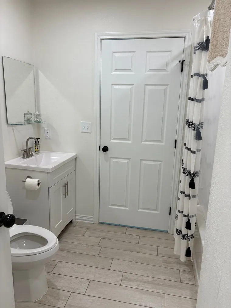 1400 W Crockett Street Beeville, TX 78102