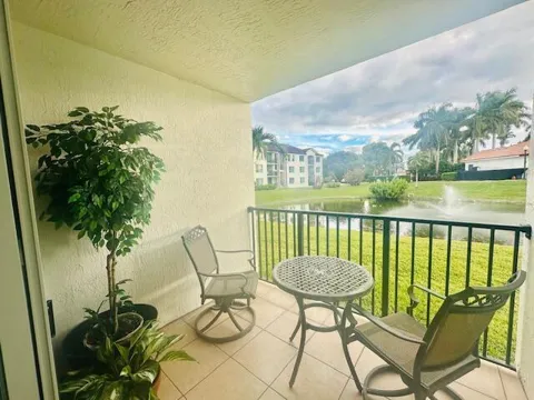 402 Villa Circle #402