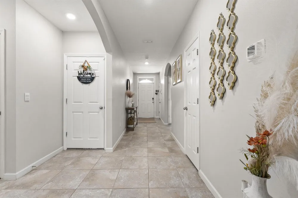 5605 Amusement Avenue Fort Pierce, FL 34947