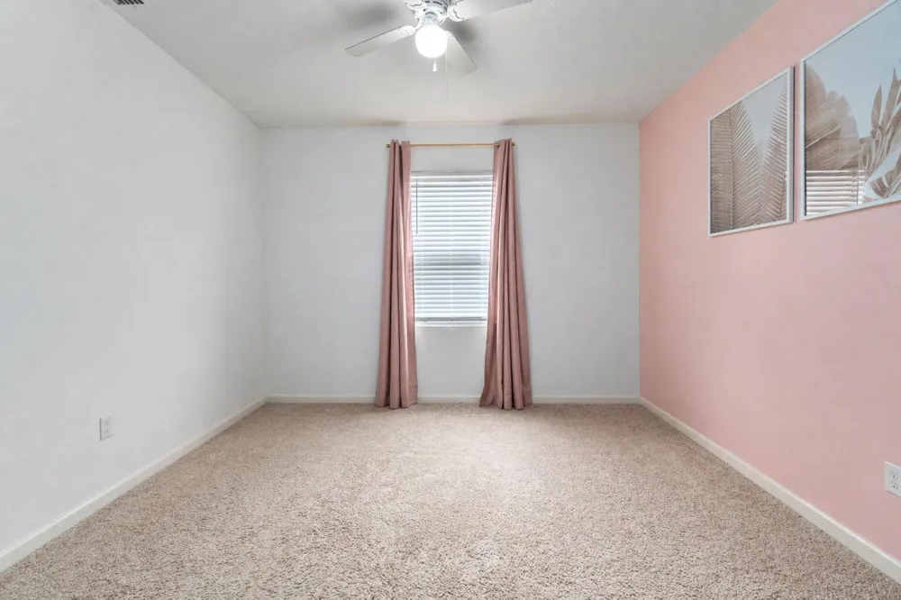 5605 Amusement Avenue Fort Pierce, FL 34947