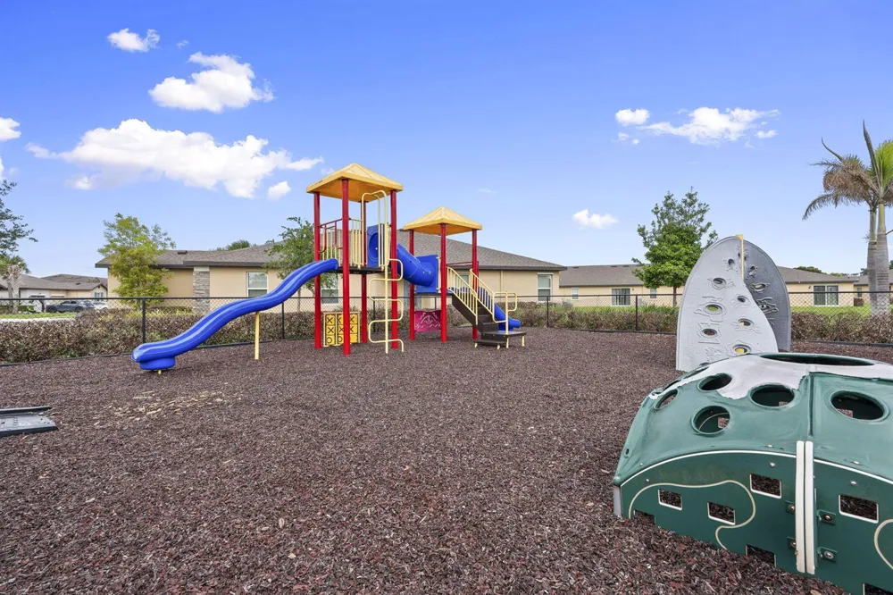 5605 Amusement Avenue Fort Pierce, FL 34947