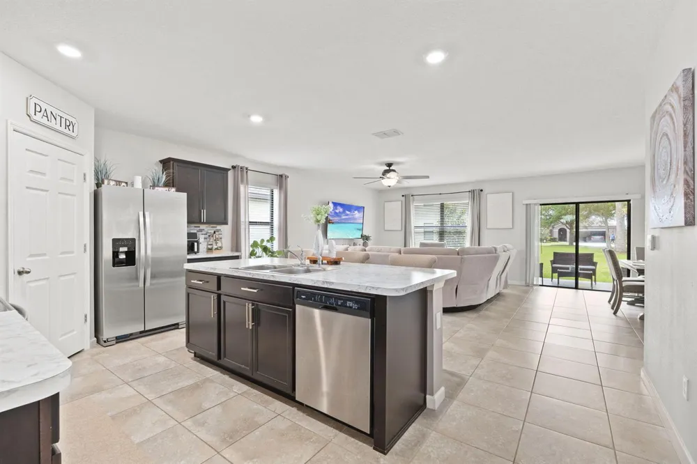 5605 Amusement Avenue Fort Pierce, FL 34947