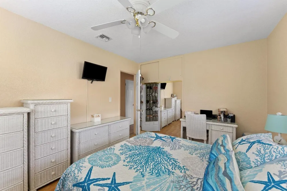 2625 NW 3rd Avenue Wilton Manors, FL 33311