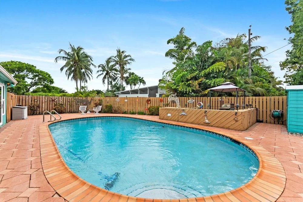 2625 NW 3rd Avenue Wilton Manors, FL 33311