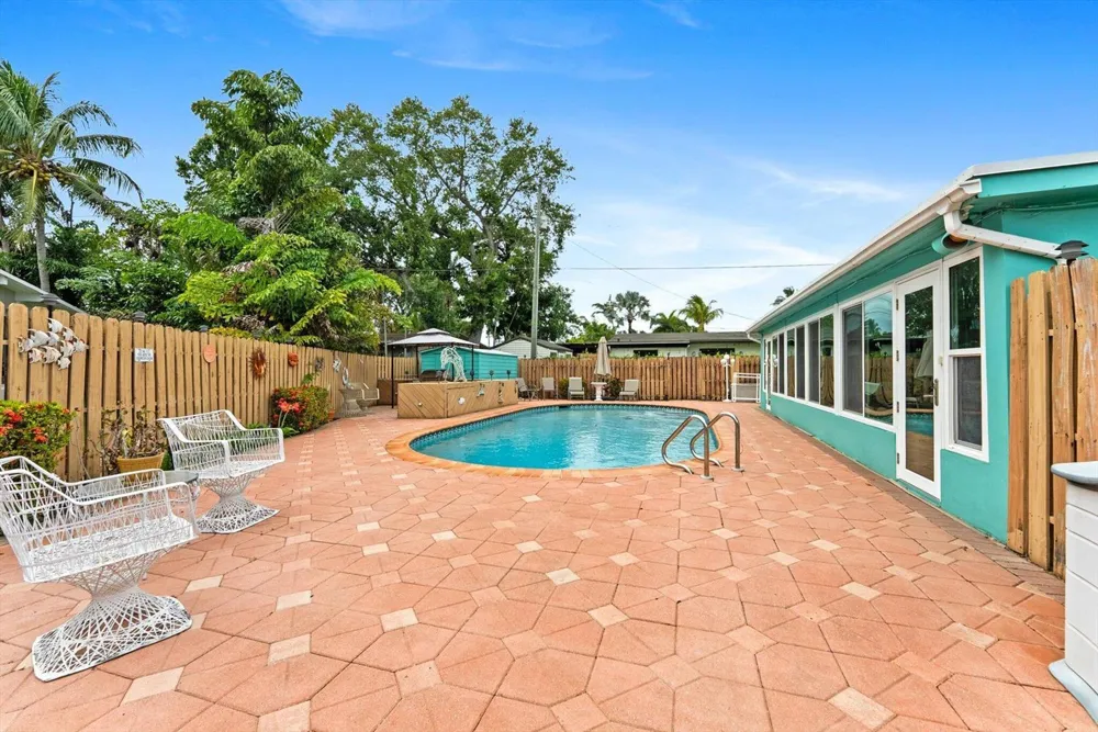 2625 NW 3rd Avenue Wilton Manors, FL 33311