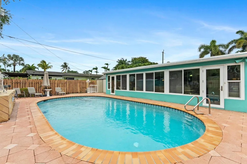 2625 NW 3rd Avenue Wilton Manors, FL 33311