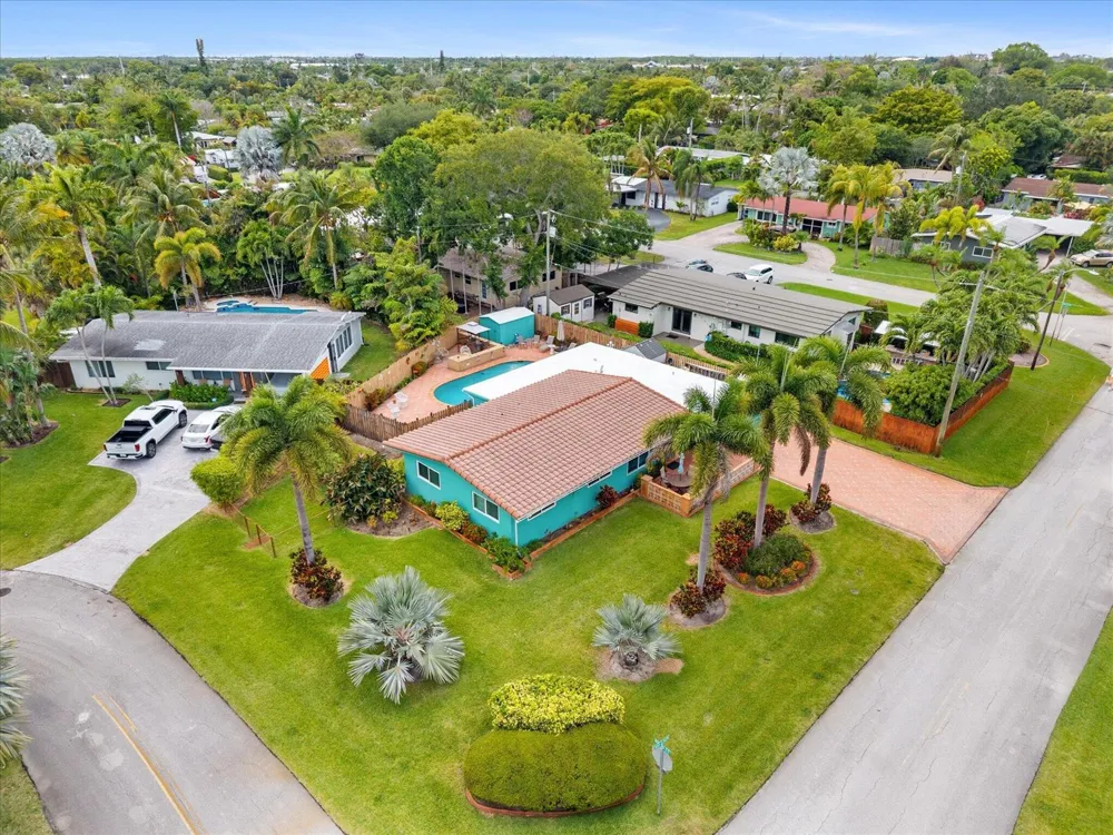 2625 NW 3rd Avenue Wilton Manors, FL 33311