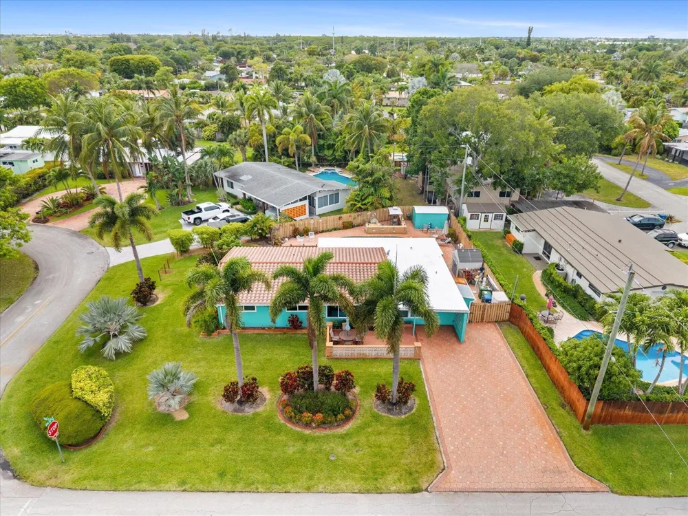 2625 NW 3rd Avenue Wilton Manors, FL 33311