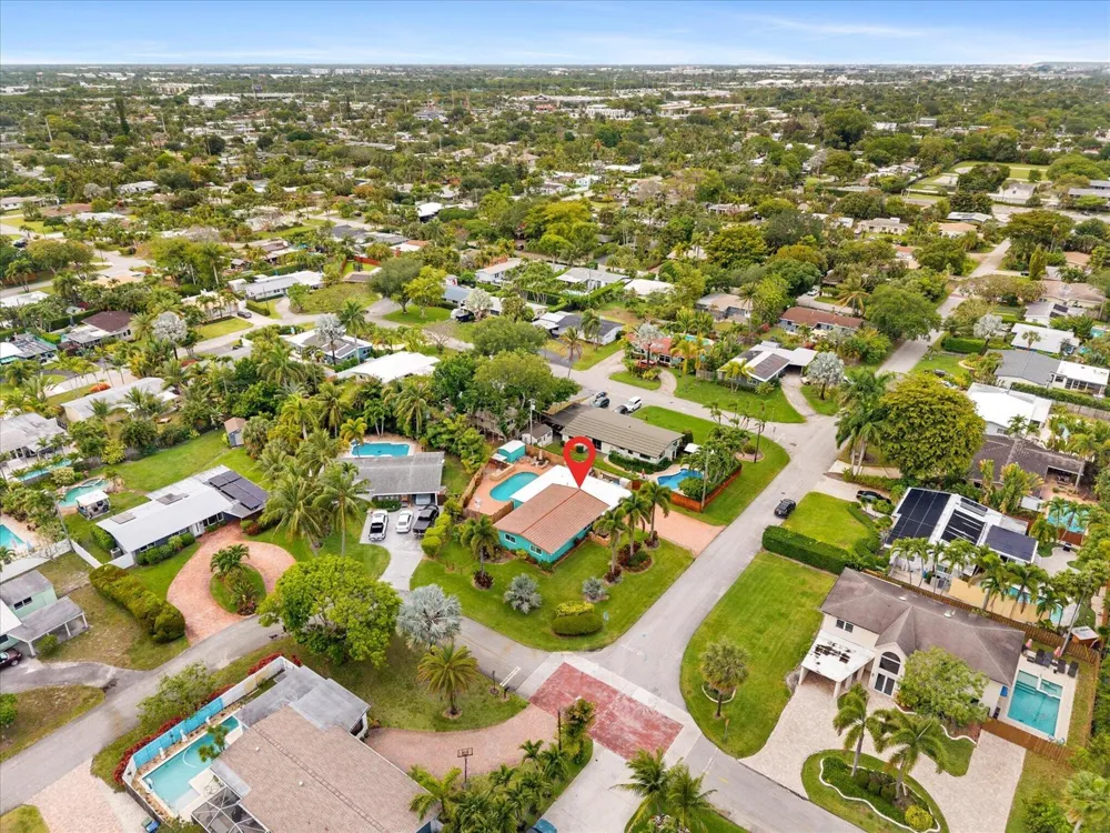 2625 NW 3rd Avenue Wilton Manors, FL 33311