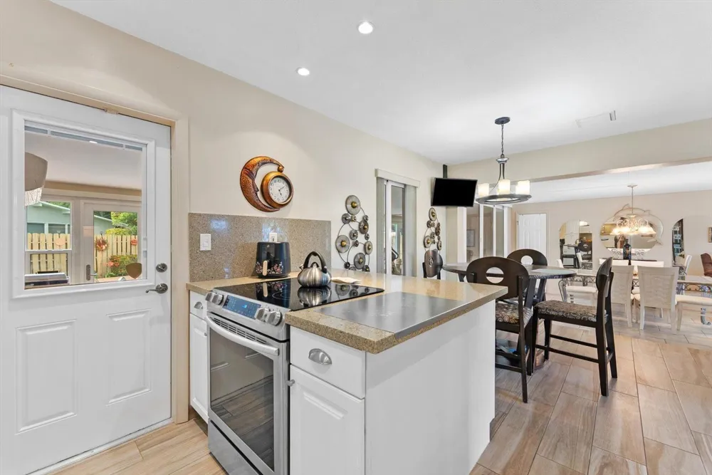 2625 NW 3rd Avenue Wilton Manors, FL 33311