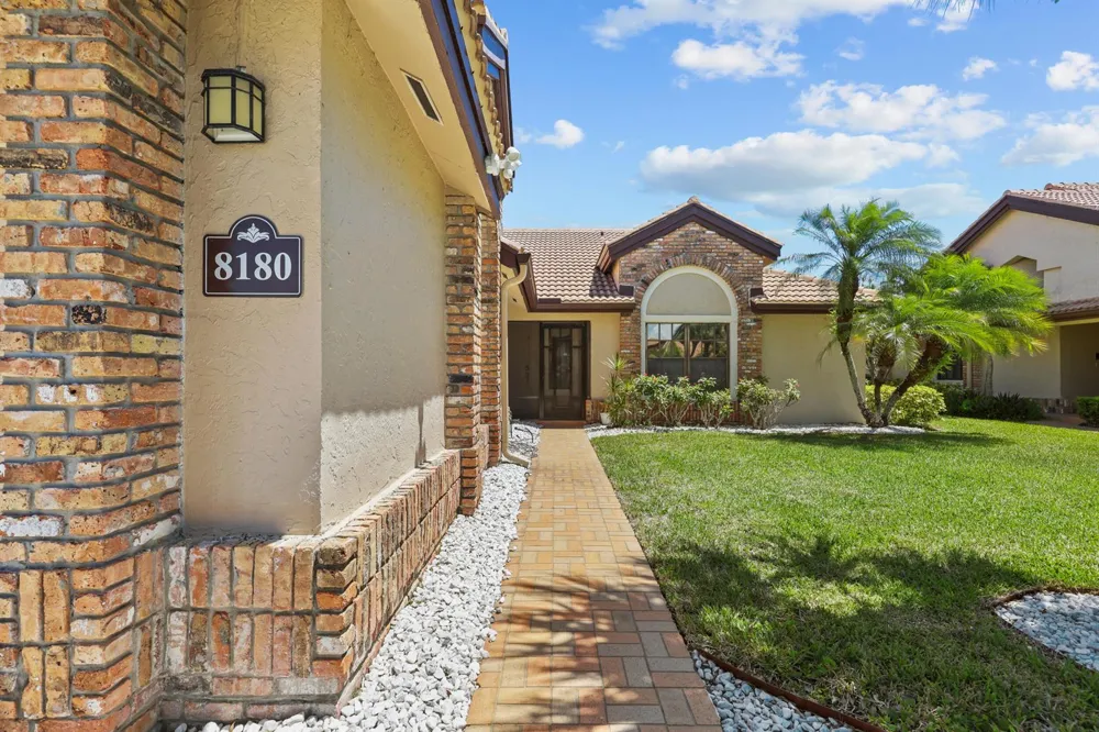 8180 Bellwort Place Boynton Beach, FL 33472