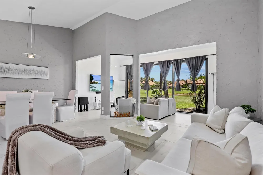 8180 Bellwort Place Boynton Beach, FL 33472