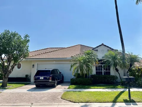 2921 Twin Oaks Way