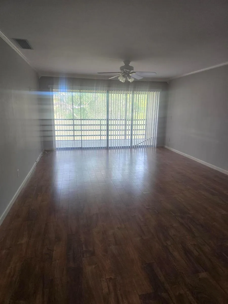 400 18th Street #P-5 Vero Beach, FL 32960