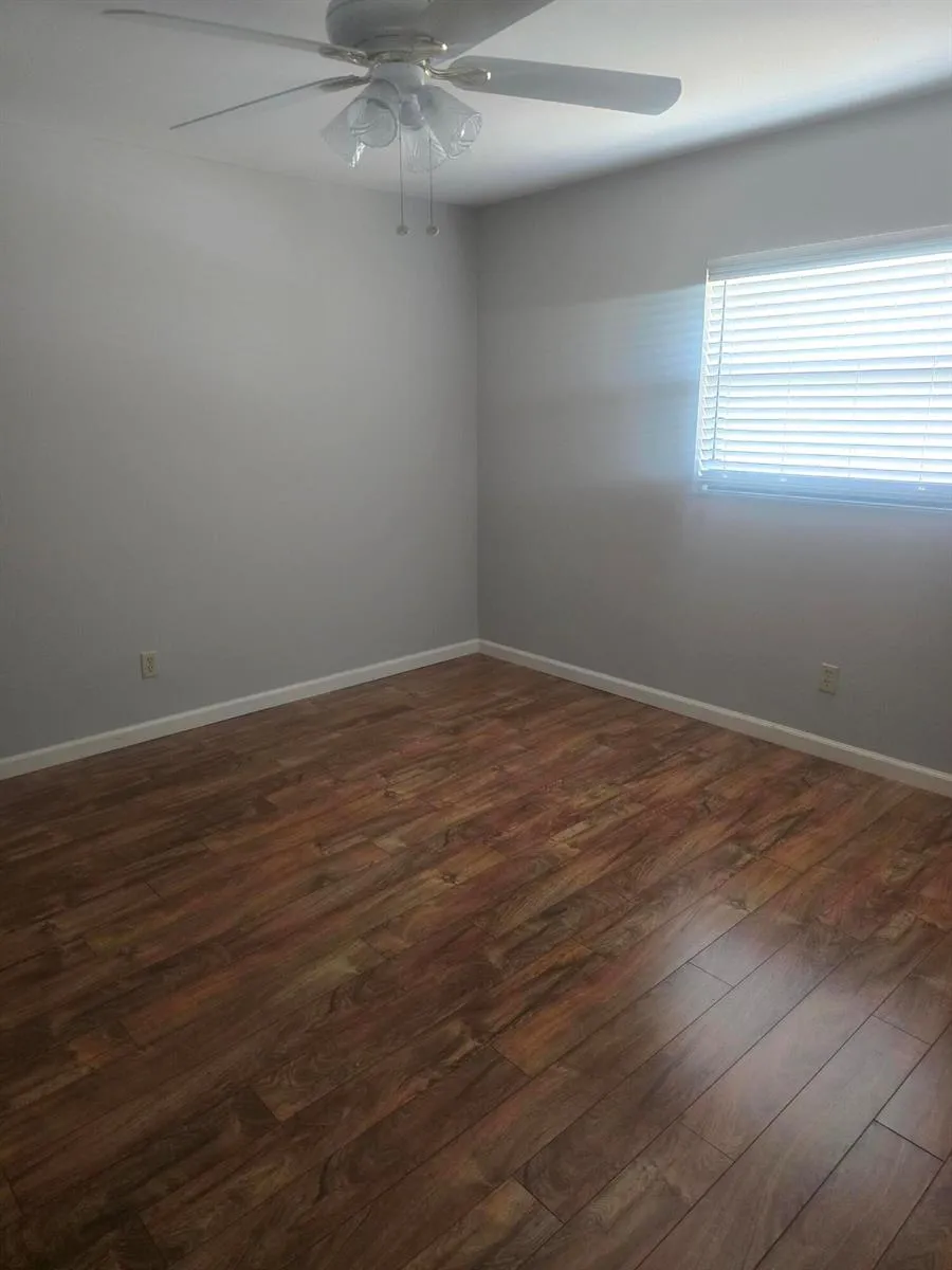 400 18th Street #P-5 Vero Beach, FL 32960