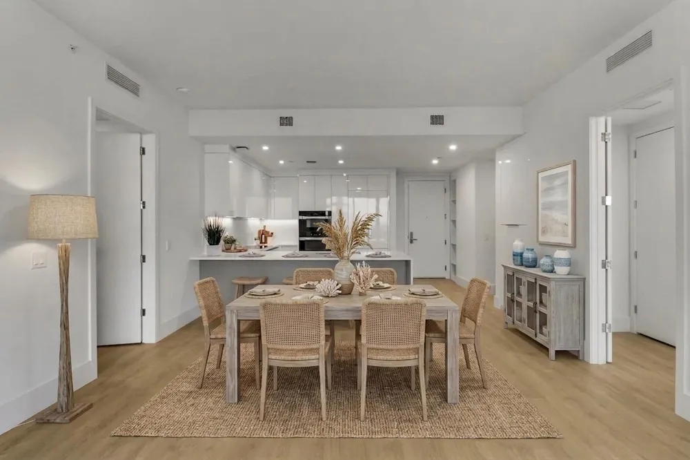 220 Lake Shore Drive #815 Lake Park, FL 33403