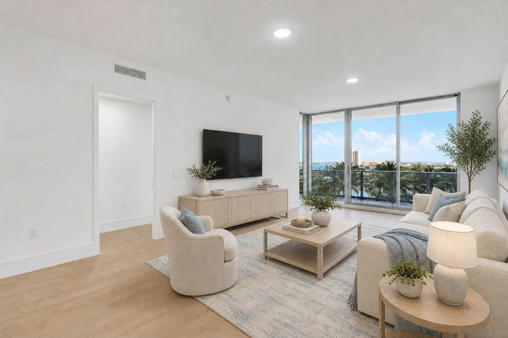 220 Lake Shore Drive #815 Lake Park, FL 33403