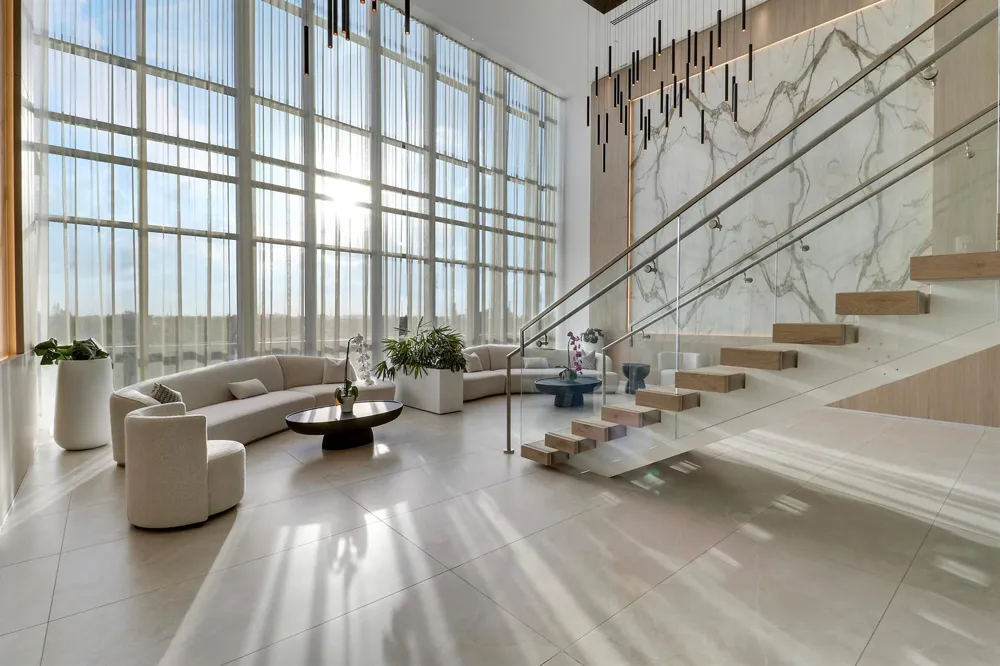 220 Lake Shore Drive #815 Lake Park, FL 33403
