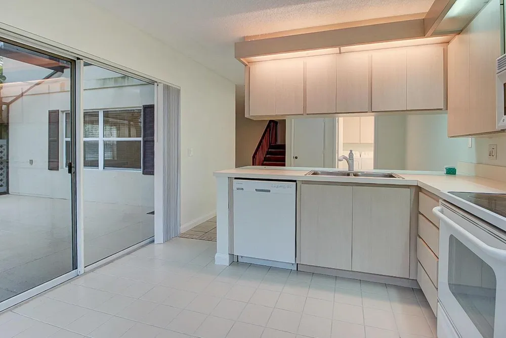 44 Essex Court #B Royal Palm Beach, FL 33411