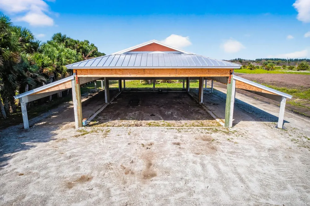 200 S Graves Road Fort Pierce, FL 34945