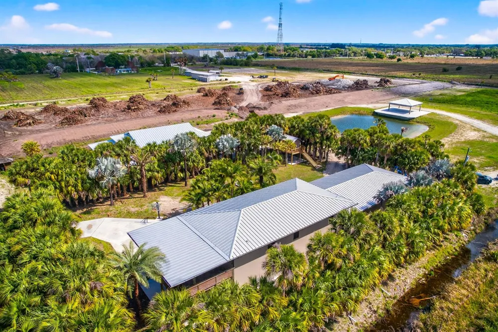 200 S Graves Road Fort Pierce, FL 34945
