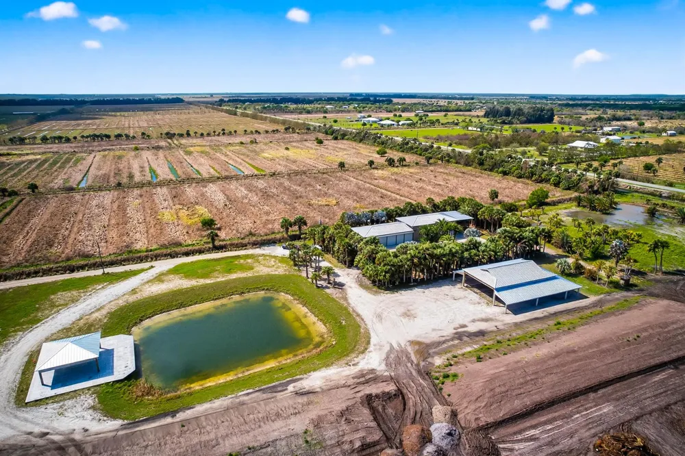 200 S Graves Road Fort Pierce, FL 34945