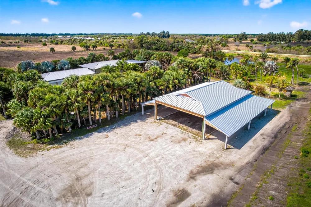 200 S Graves Road Fort Pierce, FL 34945