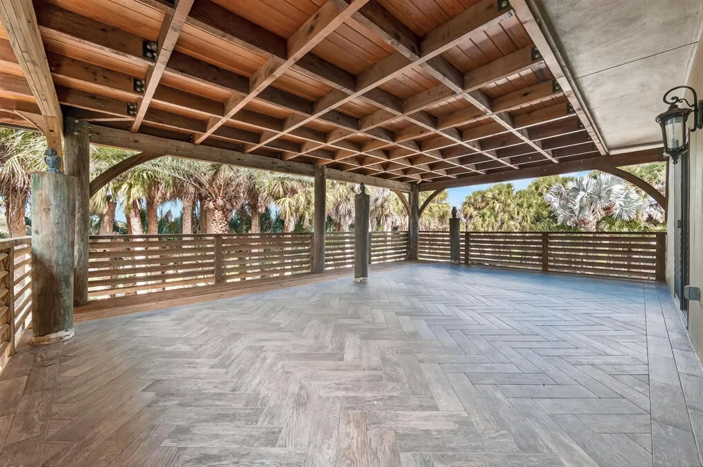 200 S Graves Road Fort Pierce, FL 34945