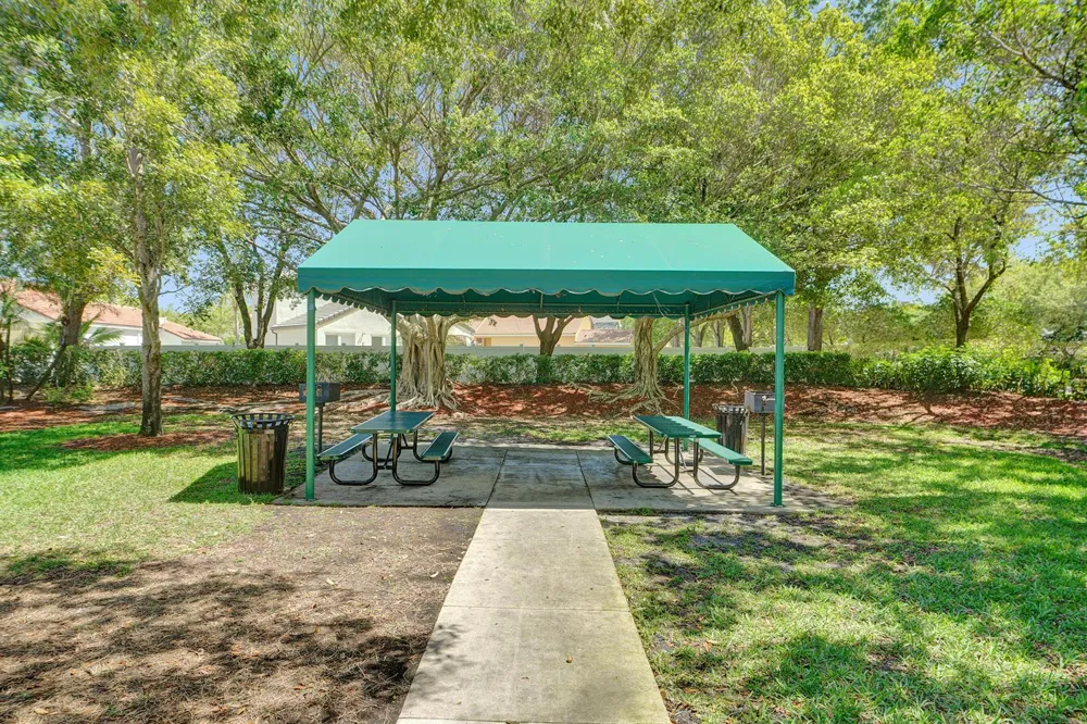 873 Stanton Drive Weston, FL 33326