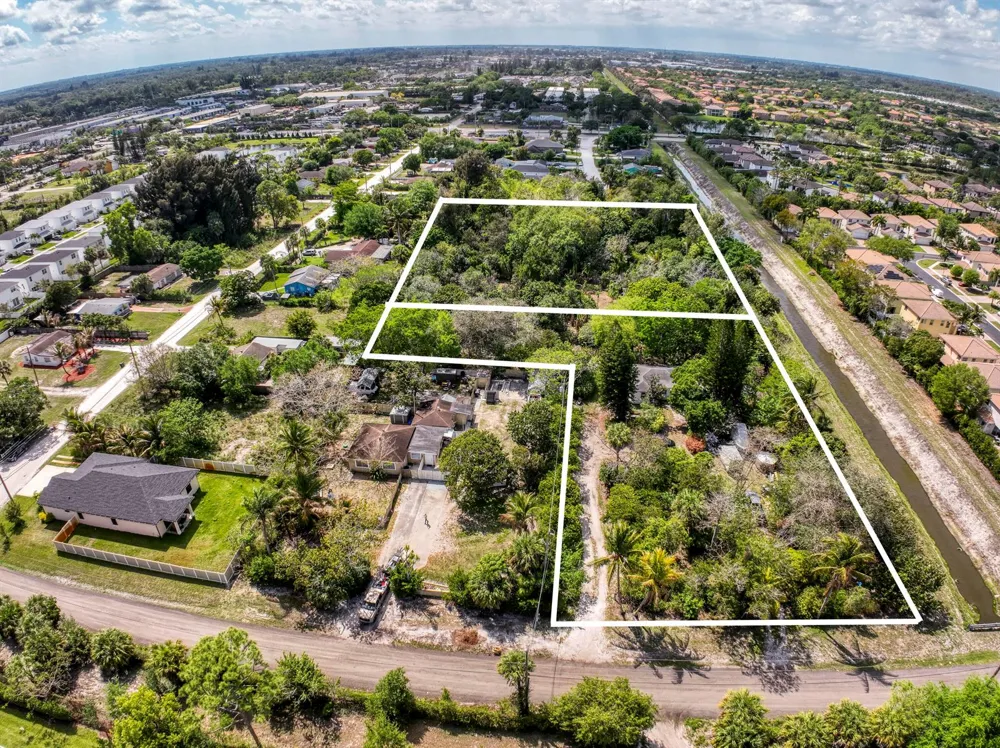 470 63rd Trail West Palm Beach, FL 33413