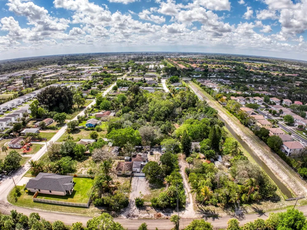 470 63rd Trail West Palm Beach, FL 33413