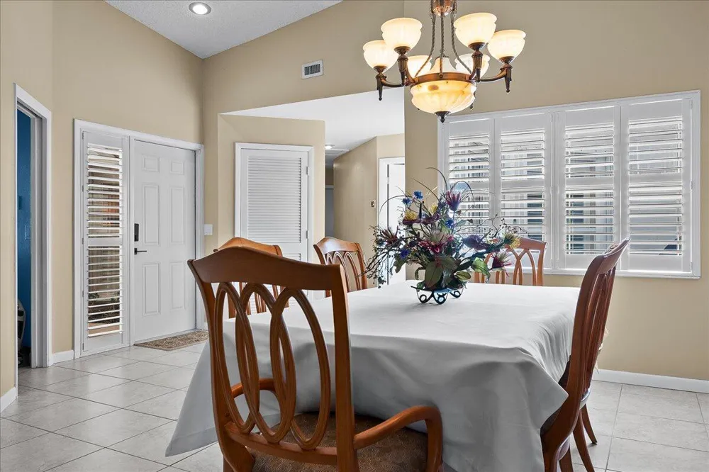 2424 SW Foxpoint Trail Palm City, FL 34990