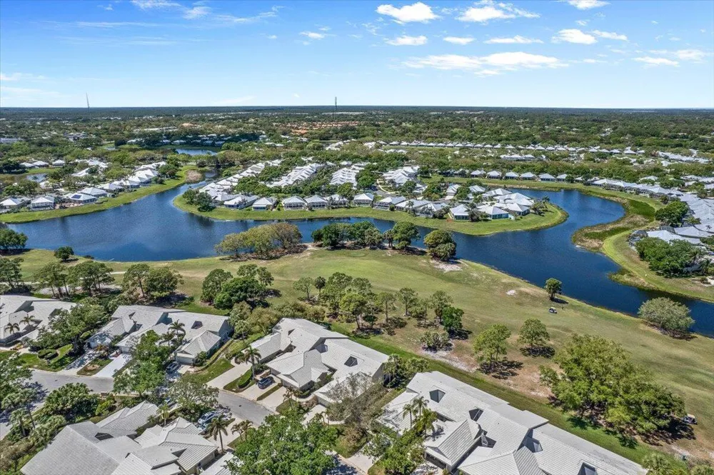 2424 SW Foxpoint Trail Palm City, FL 34990