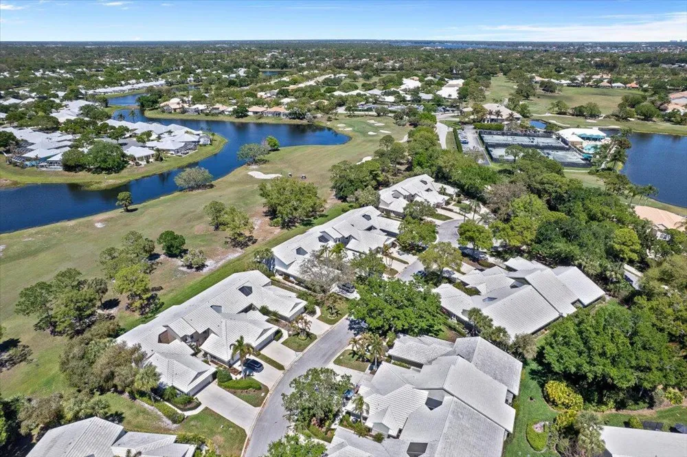 2424 SW Foxpoint Trail Palm City, FL 34990