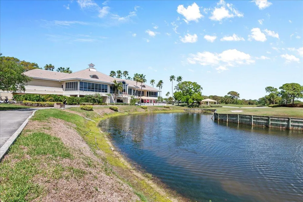 2424 SW Foxpoint Trail Palm City, FL 34990