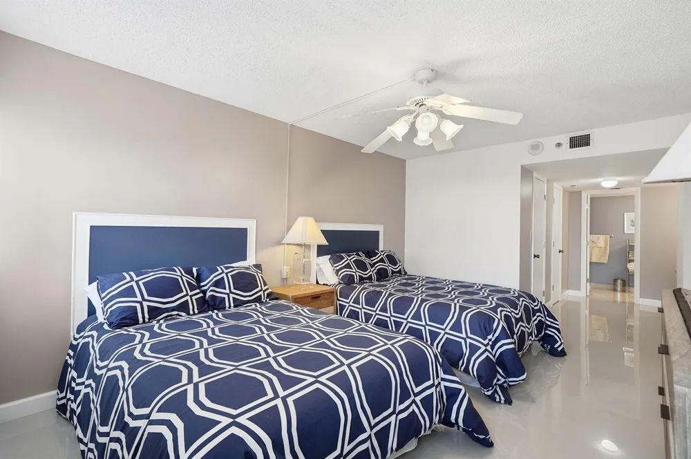 1201 S Ocean Drive #506s Hollywood, FL 33019