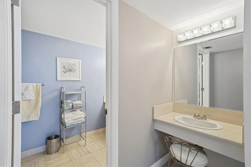 1201 S Ocean Drive #506s Hollywood, FL 33019