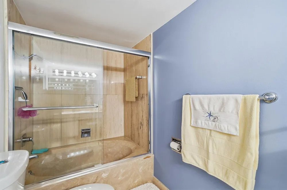 1201 S Ocean Drive #506s Hollywood, FL 33019