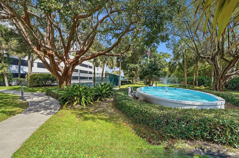 1201 S Ocean Drive #506s Hollywood, FL 33019