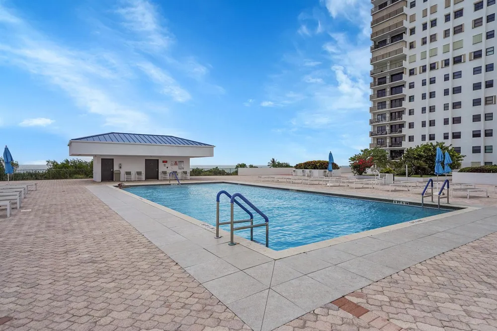1201 S Ocean Drive #506s Hollywood, FL 33019