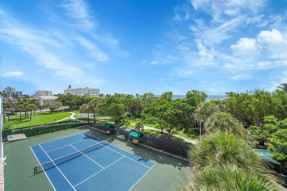 1201 S Ocean Drive #506s Hollywood, FL 33019