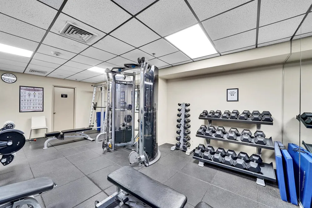 1201 S Ocean Drive #506s Hollywood, FL 33019