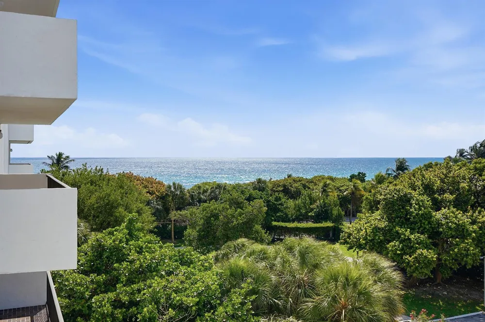 1201 S Ocean Drive #506s Hollywood, FL 33019