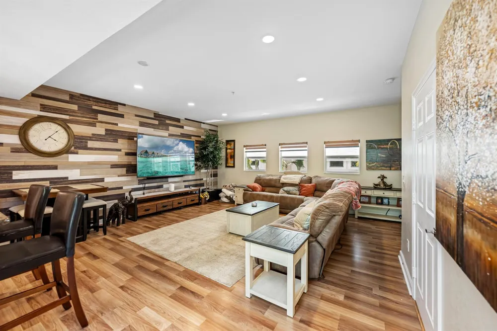 429 NE 1st Street Pompano Beach, FL 33060