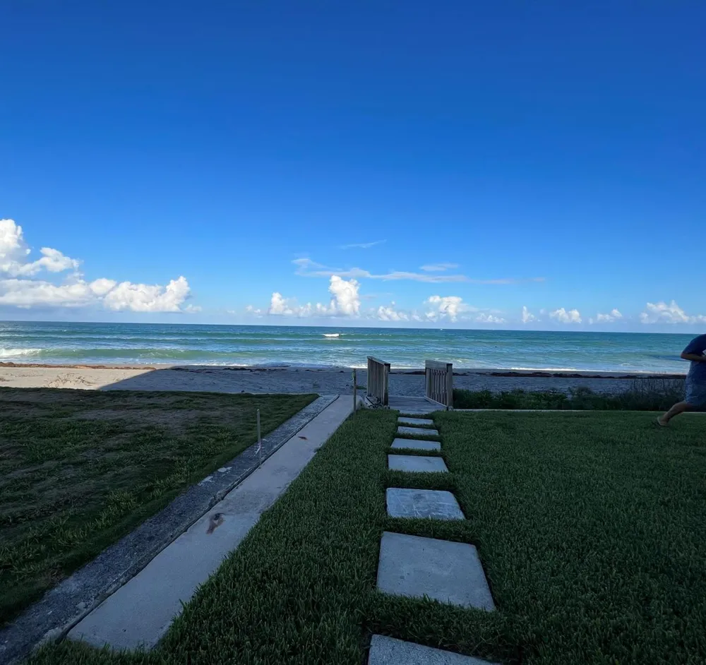 275 S Beach Road #B201 Tequesta, FL 33469