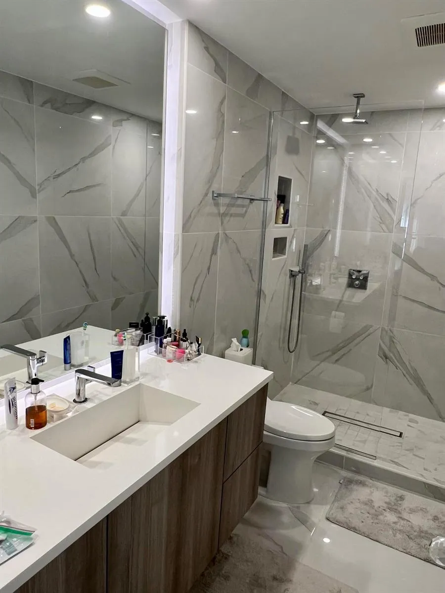 275 S Beach Road #B201 Tequesta, FL 33469