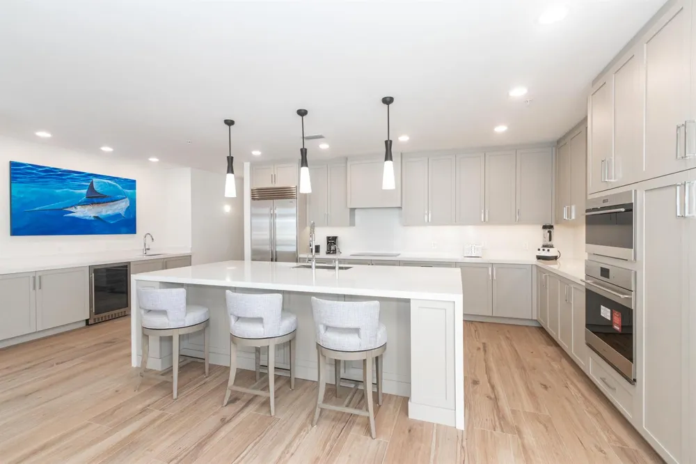 184 Lake Drive #3201 Palm Beach Shores, FL 33404