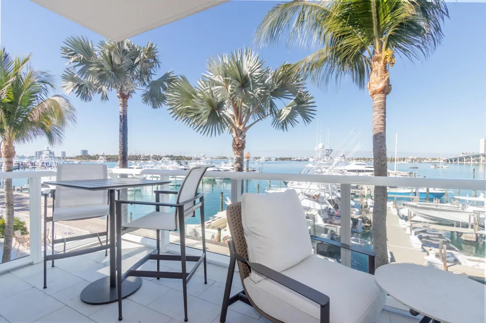 184 Lake Drive #3201 Palm Beach Shores, FL 33404