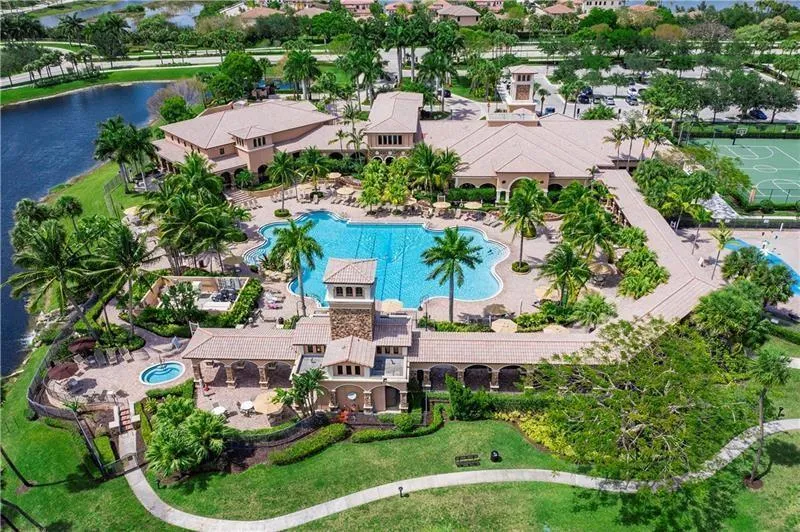5742 NW 119th Drive Coral Springs, FL 33076