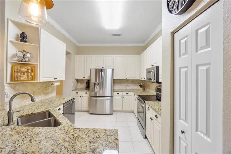 5742 NW 119th Drive Coral Springs, FL 33076